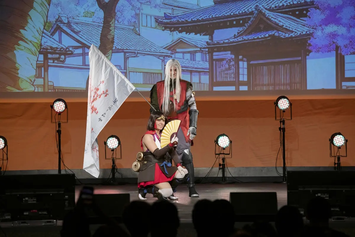 14_688d54789f0232b5c5c6354f_14