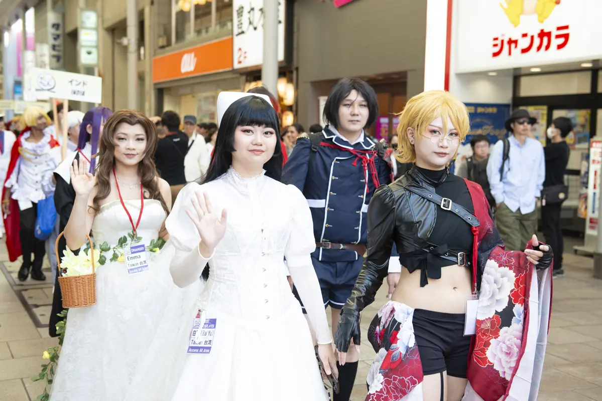 24_688d5478c9cfeec18d76a70e_24