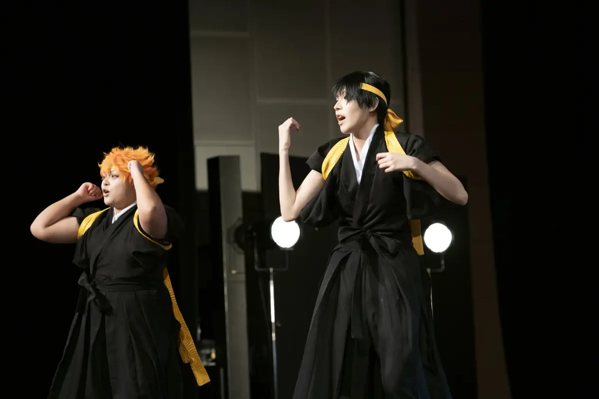 29_688d547a93d0d395bebbc448_29