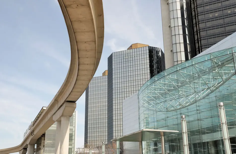 The People Mover in downtown Detroit